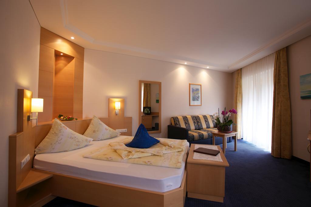Hotel Elisabeth Merano Esterno foto