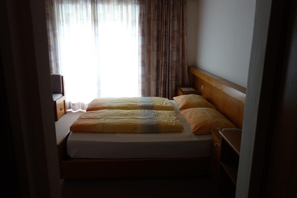 Hotel Elisabeth Merano Esterno foto